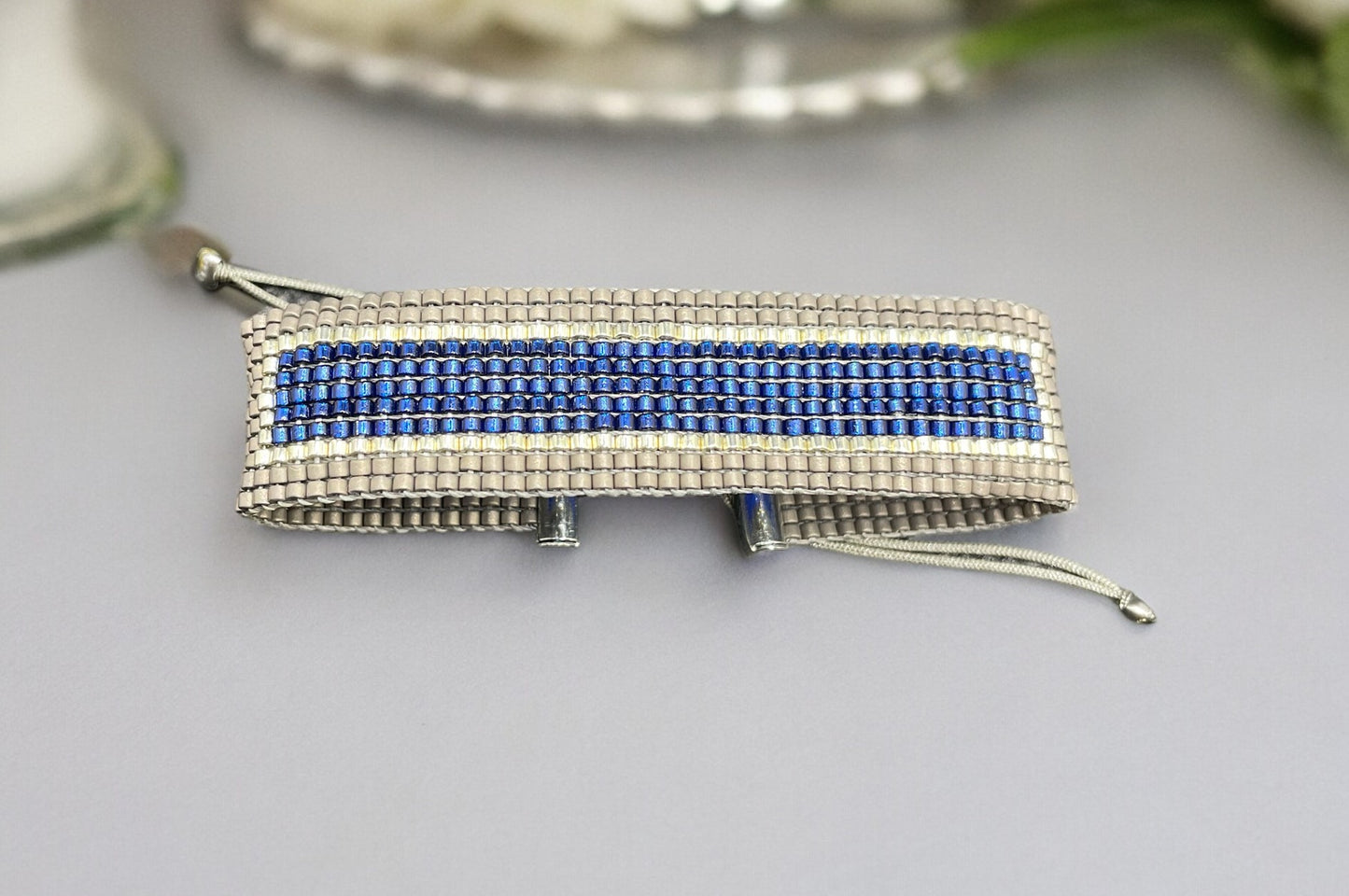 Tkaný náramek s námořnickou modrou